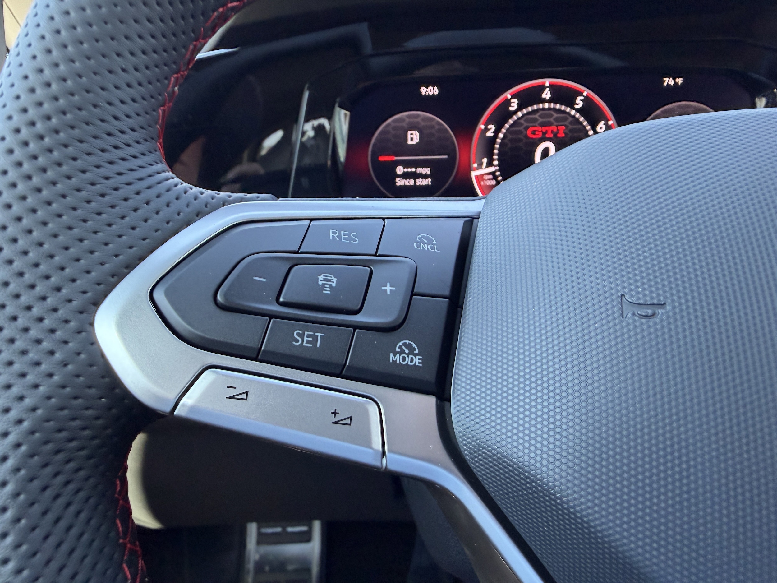 2026 Volkswagen Golf GTI SE - Photo 28