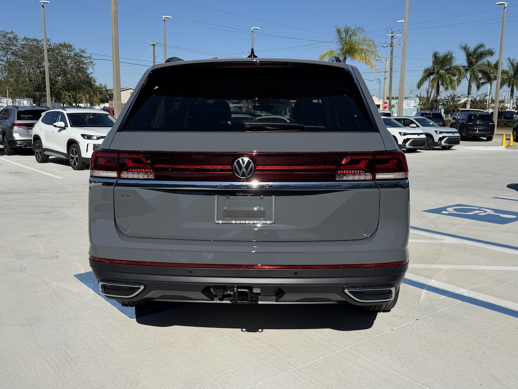 New 2026 Volkswagen Atlas 2.0T SE w/Technology SUV