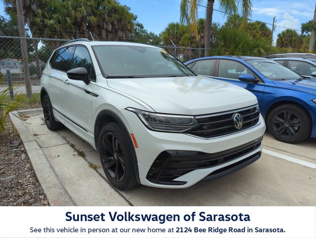 Certified 2023 Volkswagen Tiguan SE R-Line Black SUV