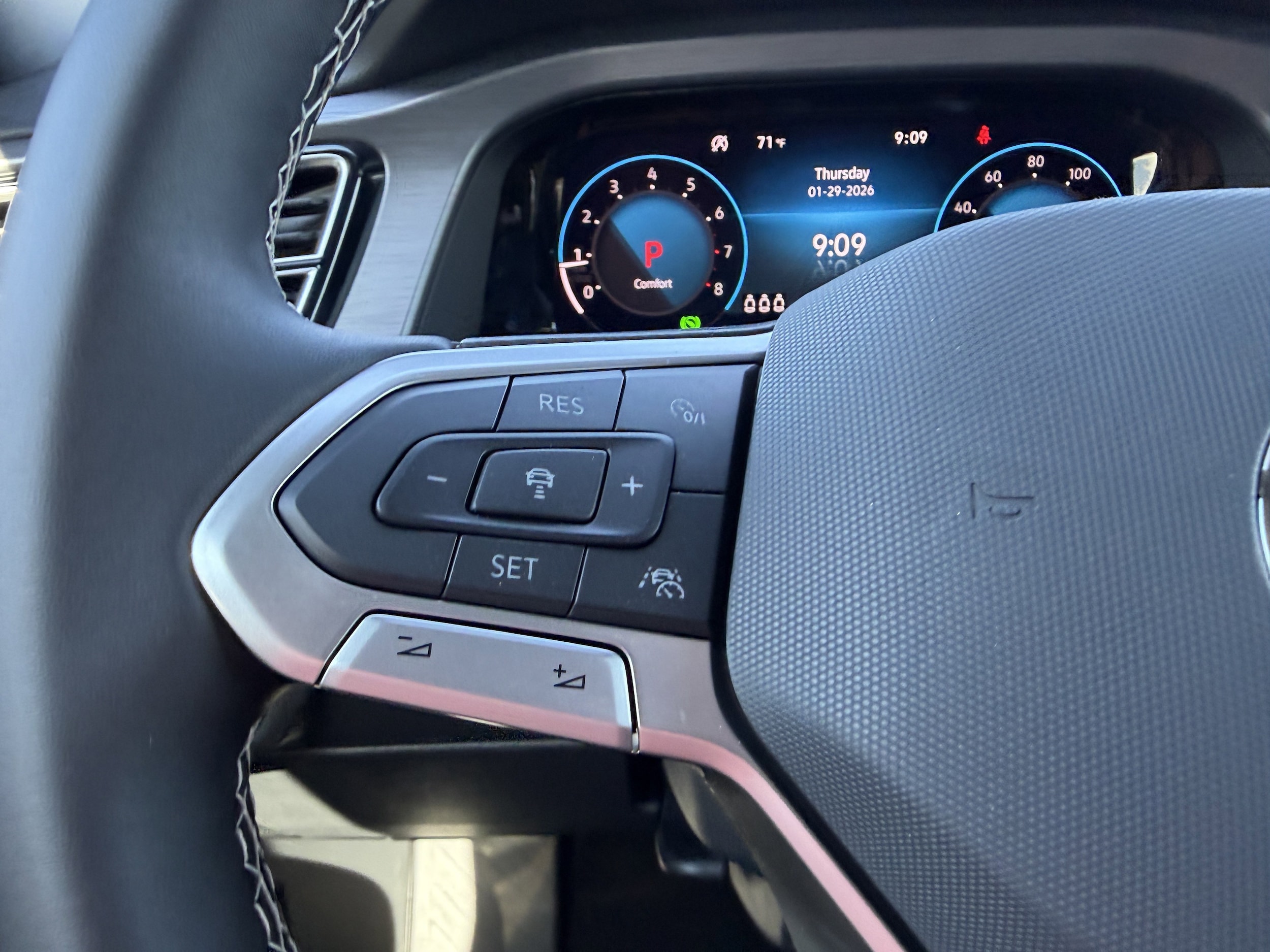 2026 Volkswagen Atlas Cross Sport SE w/Tech - Photo 28