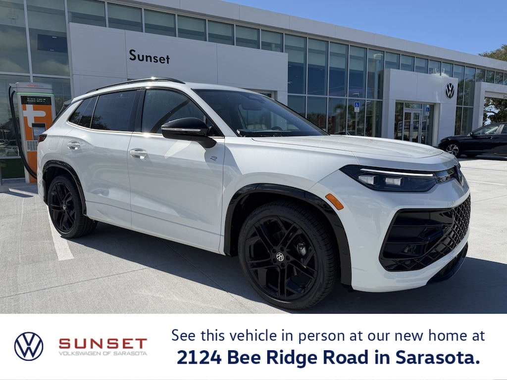 New 2025 Volkswagen Tiguan 2.0T SE R-Line Black SUV