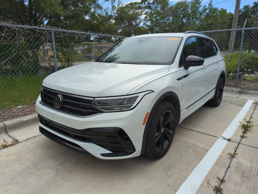 Certified 2023 Volkswagen Tiguan SE R-Line Black SUV