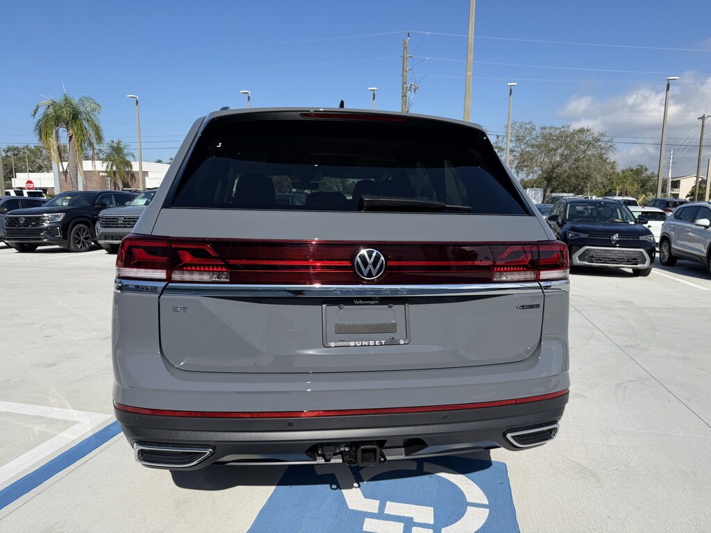 New 2026 Volkswagen Atlas 2.0T SE w/Technology SUV