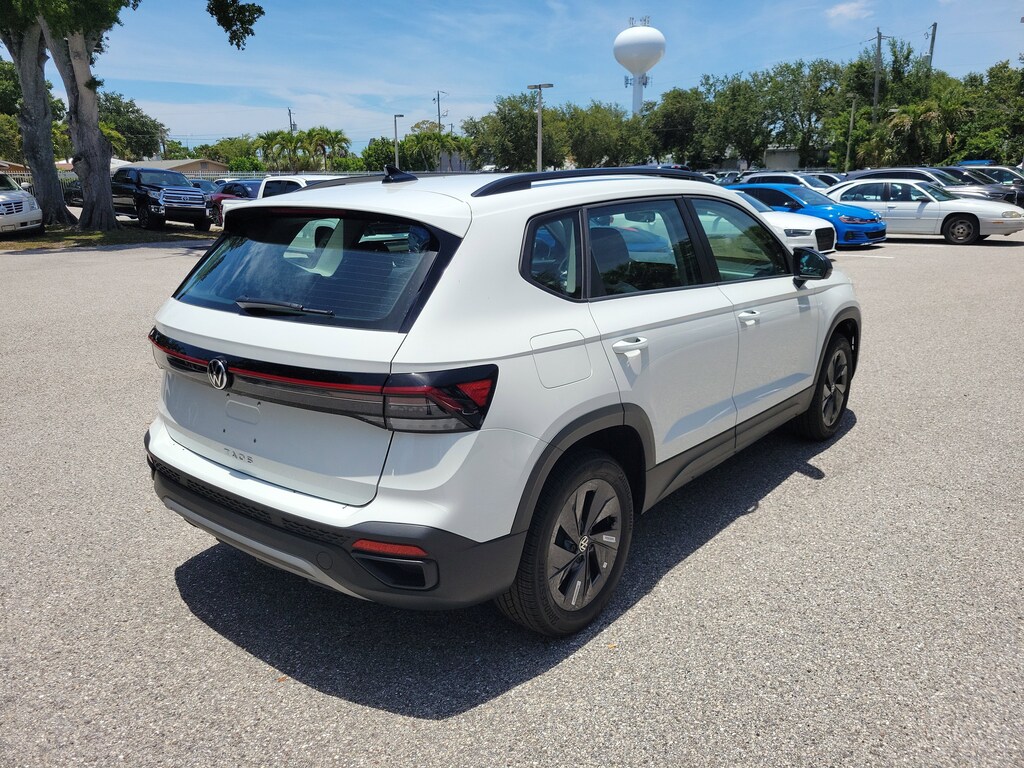 New 2026 Volkswagen Taos 1.5T S SUV