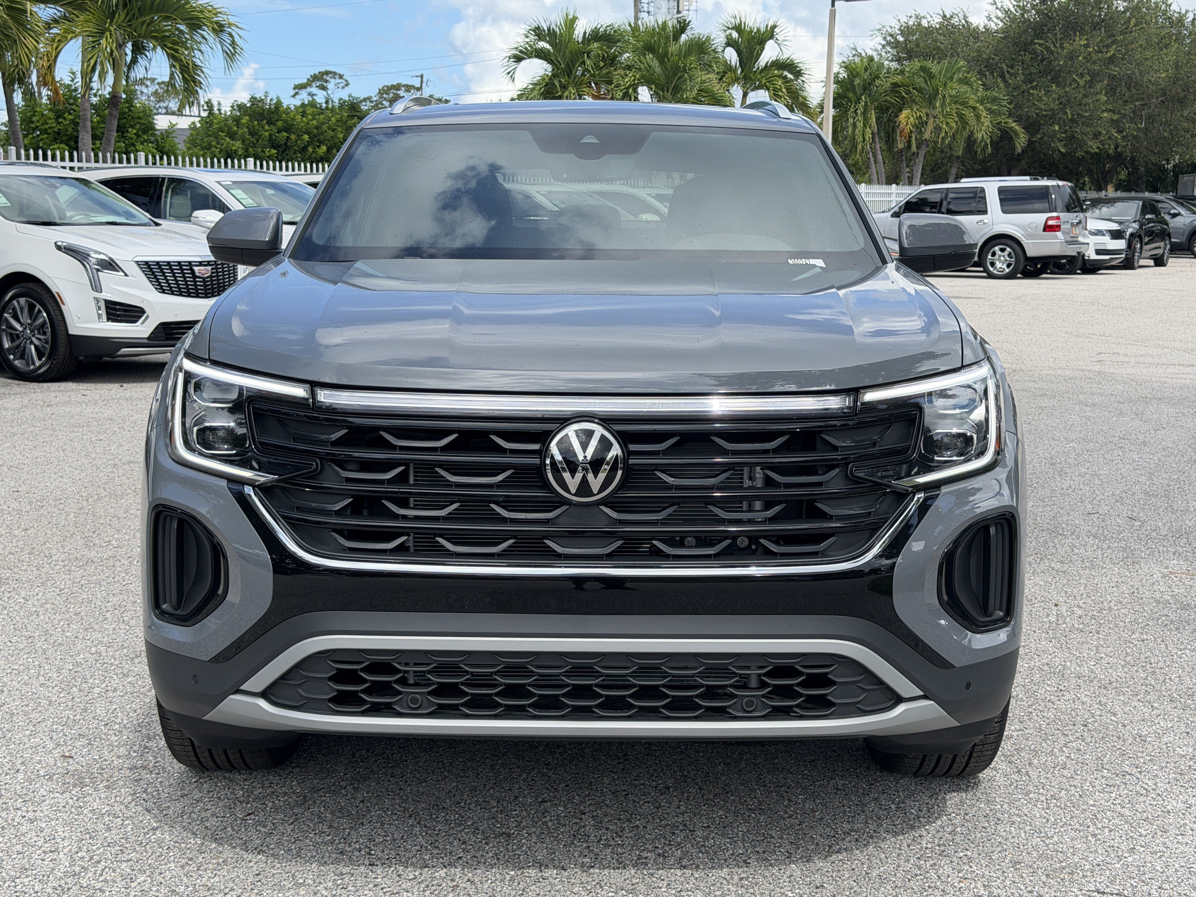 New 2026 Volkswagen Atlas Cross Sport SE w/Technology SUV