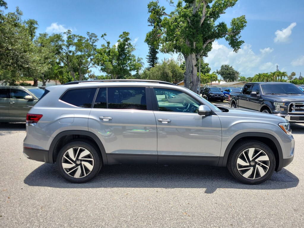 New 2026 Volkswagen Atlas 2.0T SE w/Technology SUV