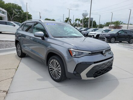 2025 Volkswagen Taos SE SUV