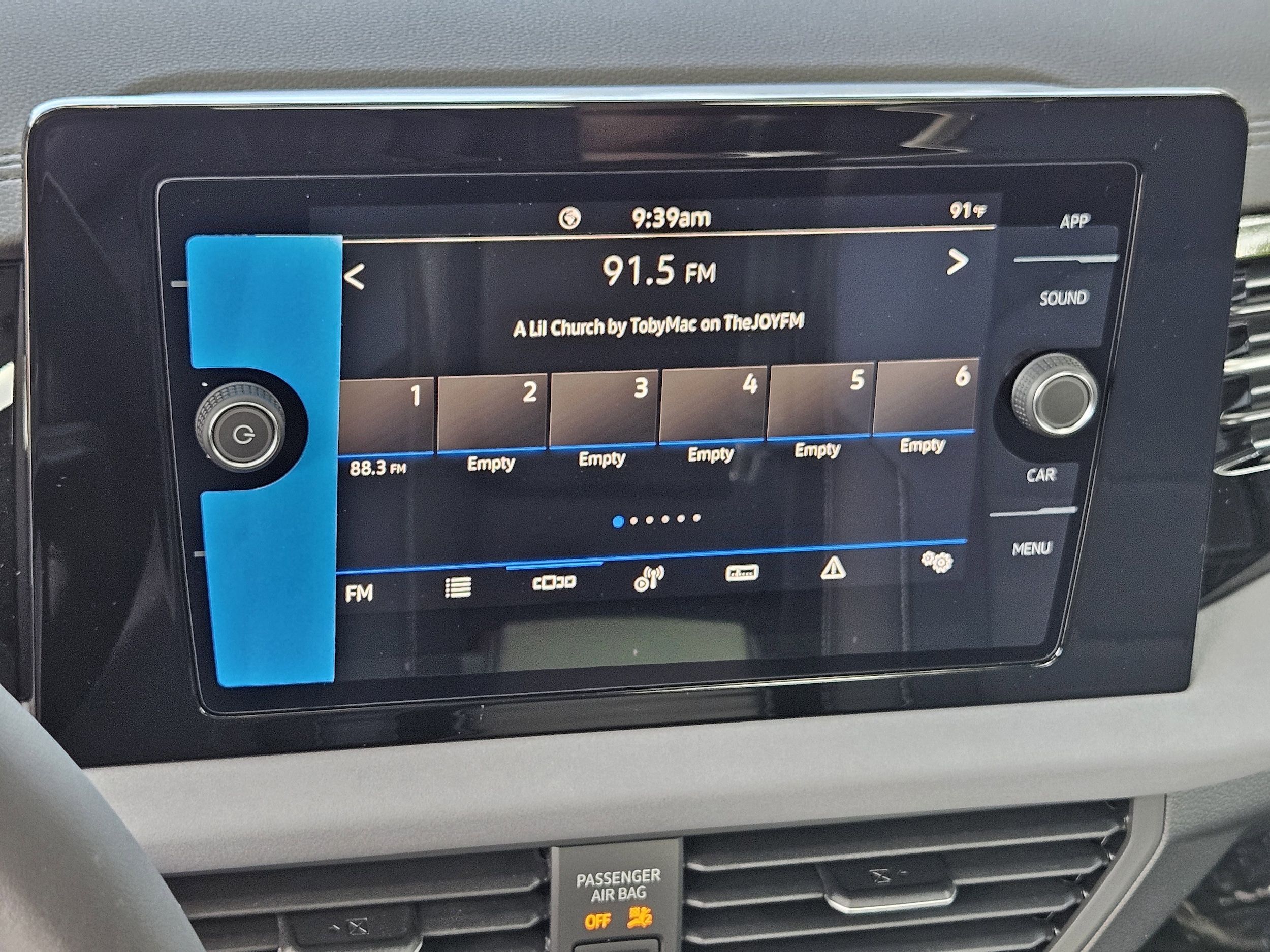 2025 Volkswagen Jetta SE - Photo 24