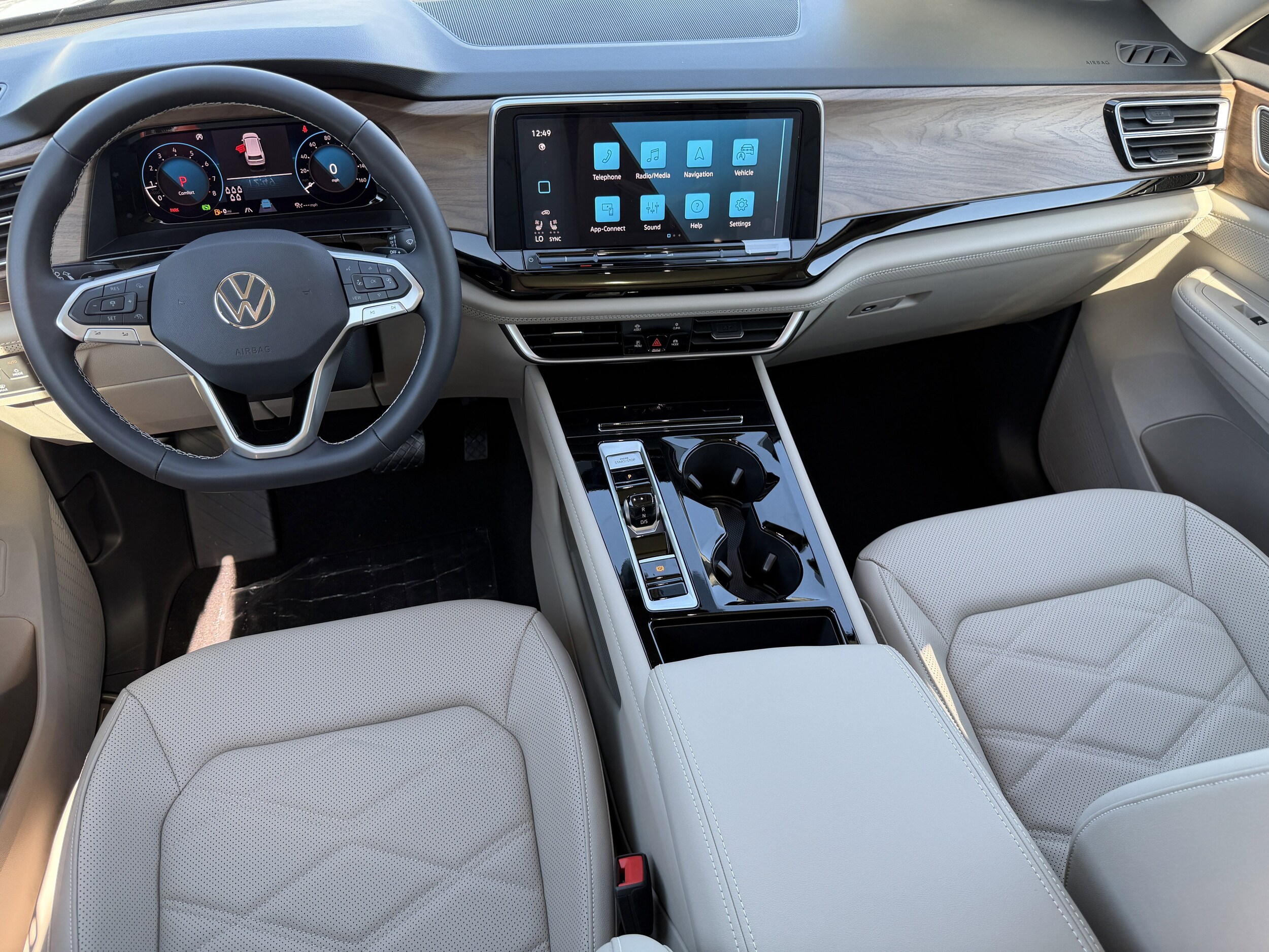 2026 Volkswagen Atlas SE w/Tech - Photo 11
