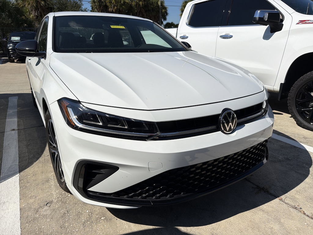 Used 2025 Volkswagen Jetta Sport Sedan