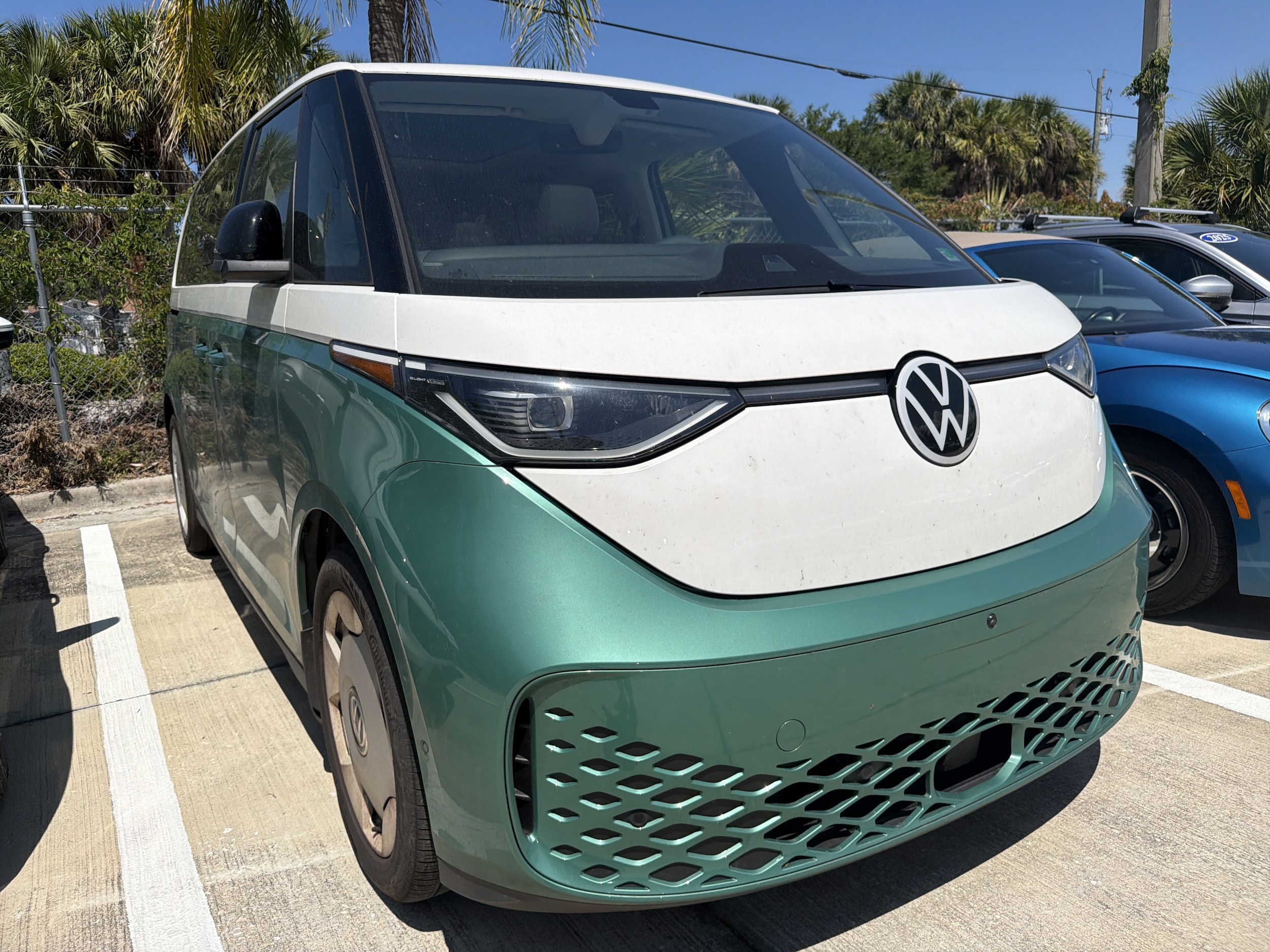 2025 Volkswagen ID. Buzz 1st Edition 4Motion's photo