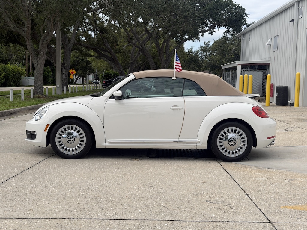 Used 2013 Volkswagen Beetle 2.5L Convertible