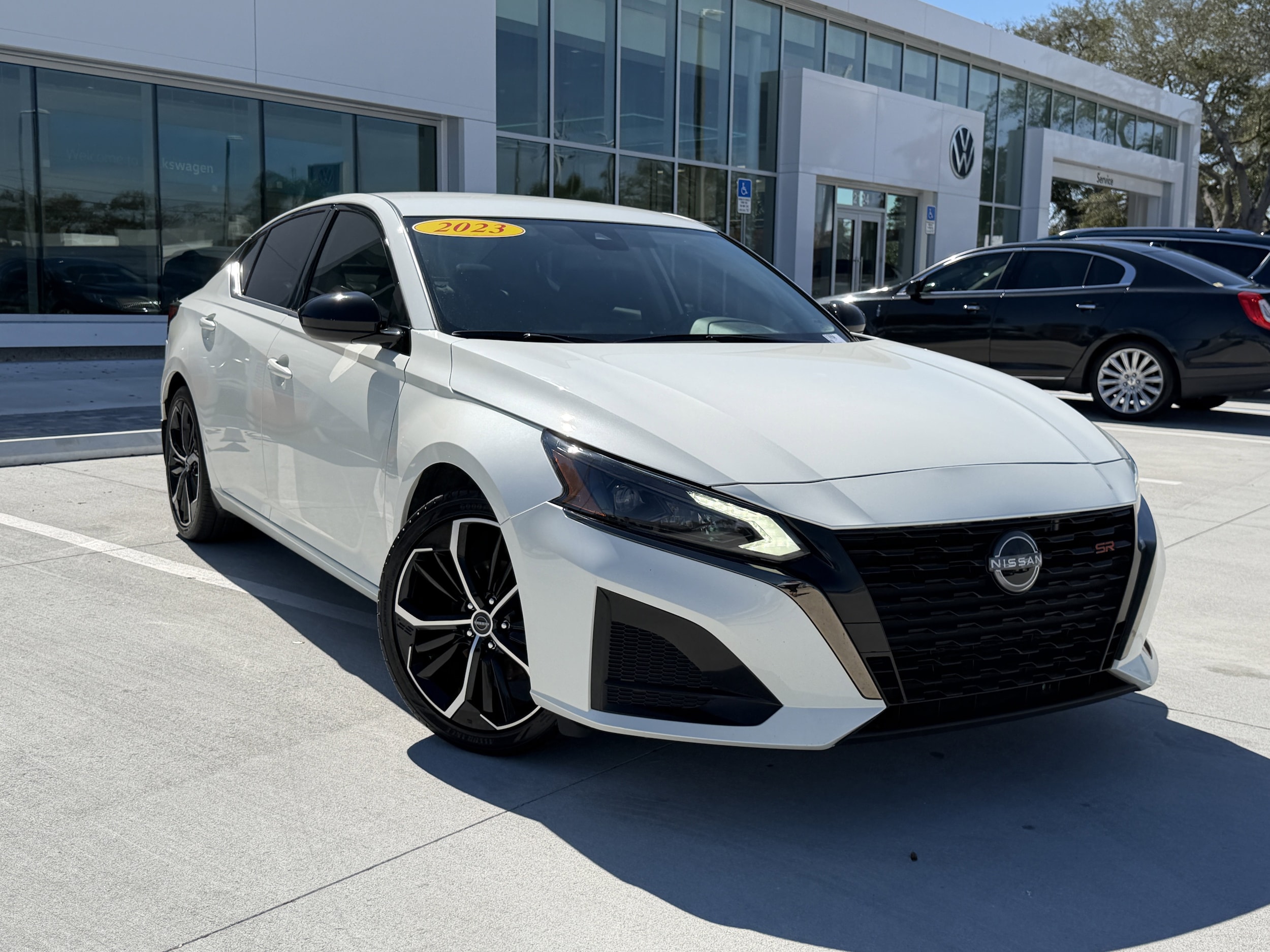 2023 Nissan Altima SR