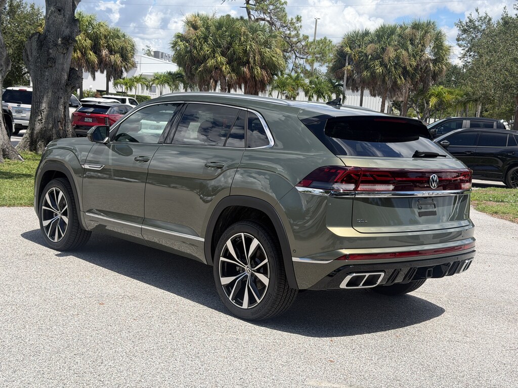 New 2026 Volkswagen Atlas Cross Sport SEL Premium R-Line SUV