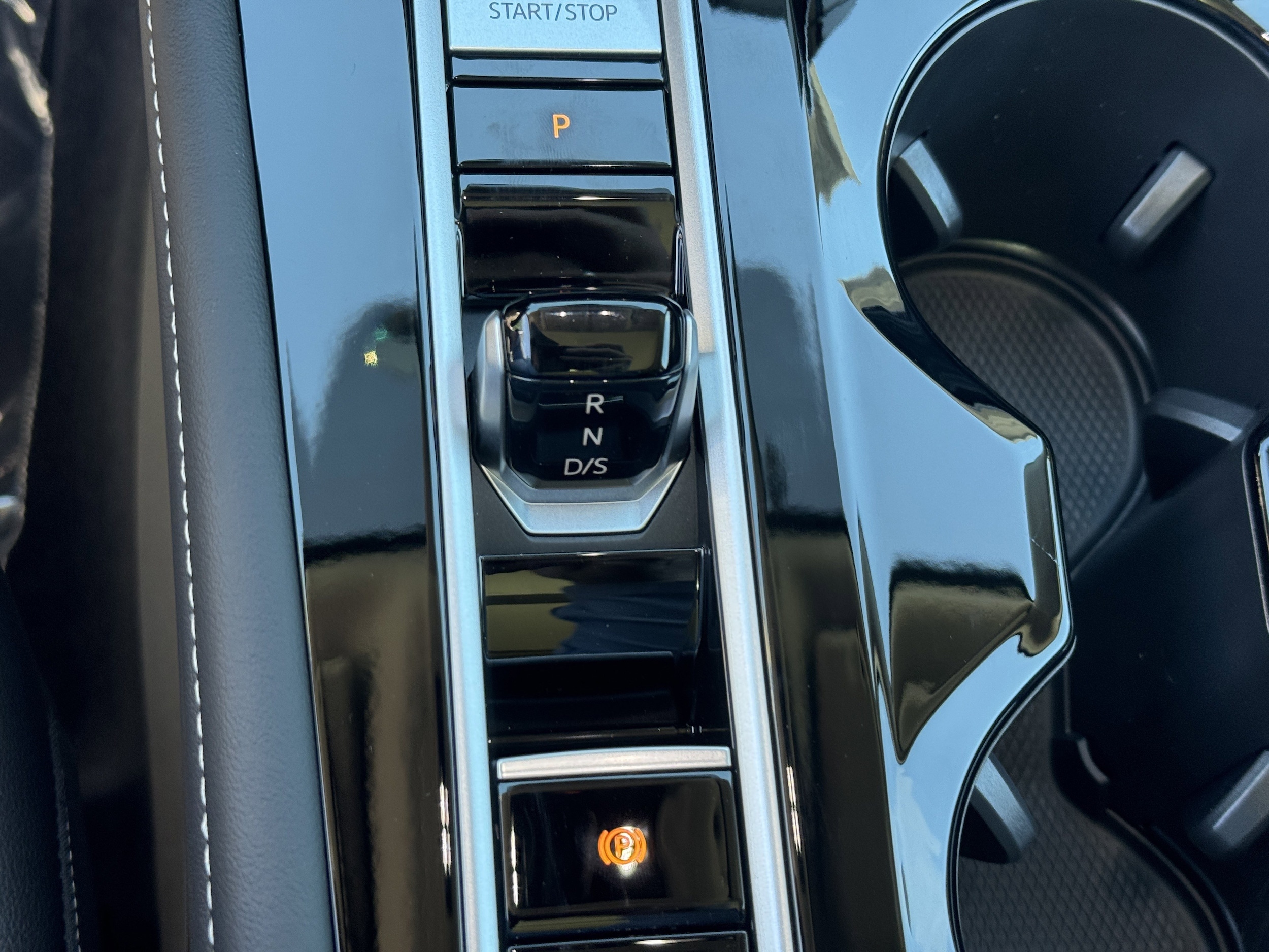 2026 Volkswagen Atlas SE w/Tech - Photo 26