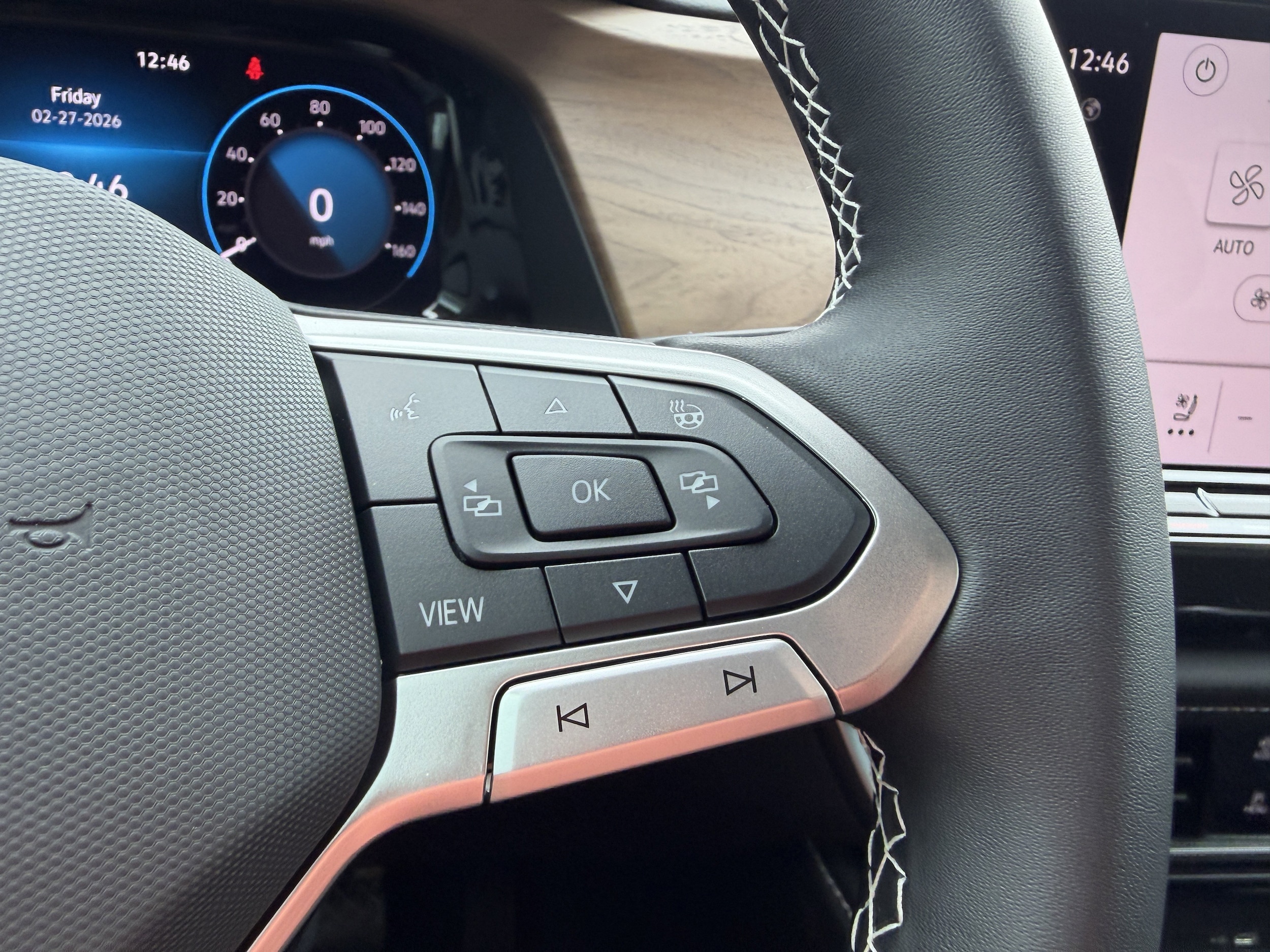 2026 Volkswagen Atlas SE w/Tech - Photo 29