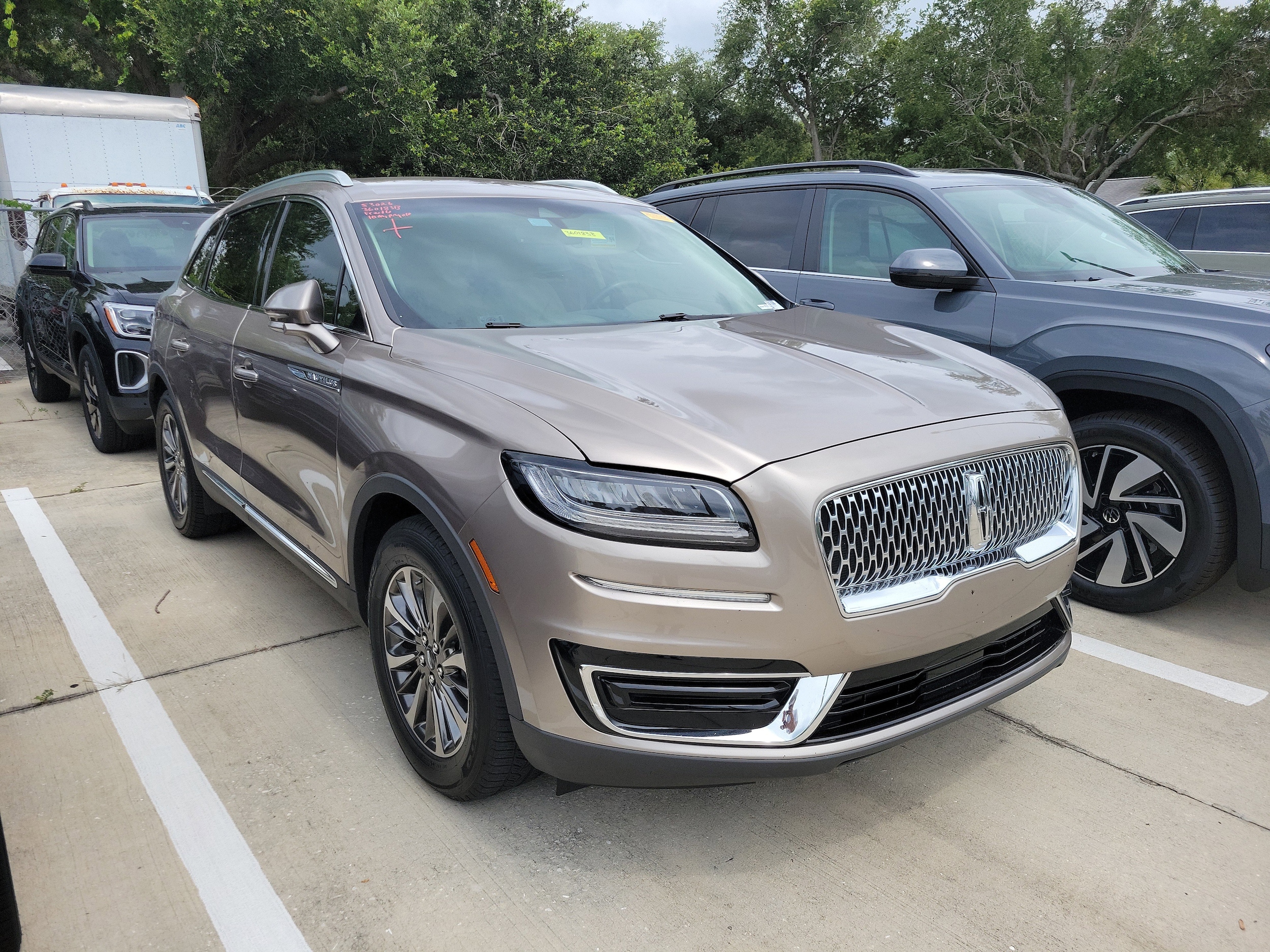 2020 Lincoln Nautilus FWD's photo