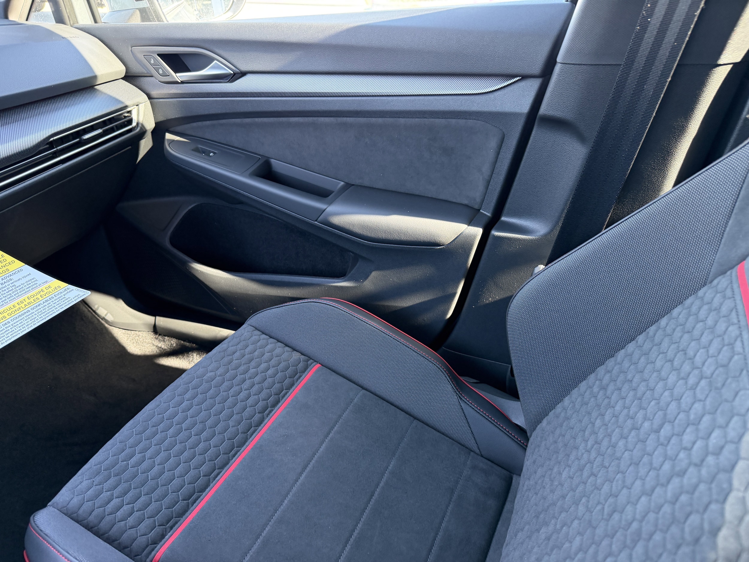 2026 Volkswagen Golf GTI SE - Photo 15