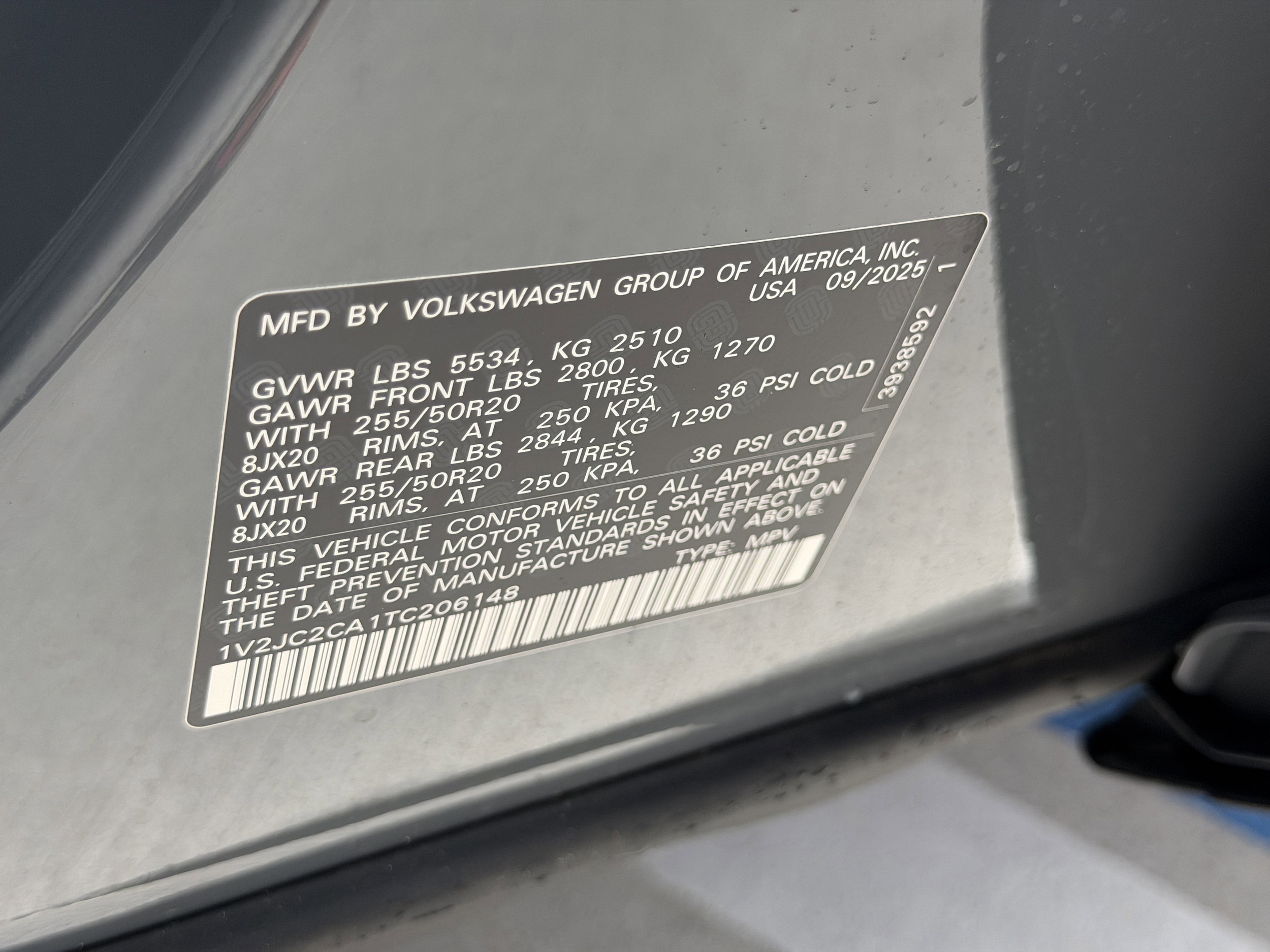 2026 Volkswagen Atlas Cross Sport SE w/Tech - Photo 31