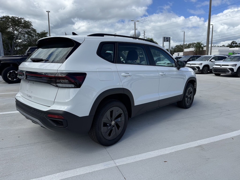 New 2025 Volkswagen Taos 1.5T S SUV