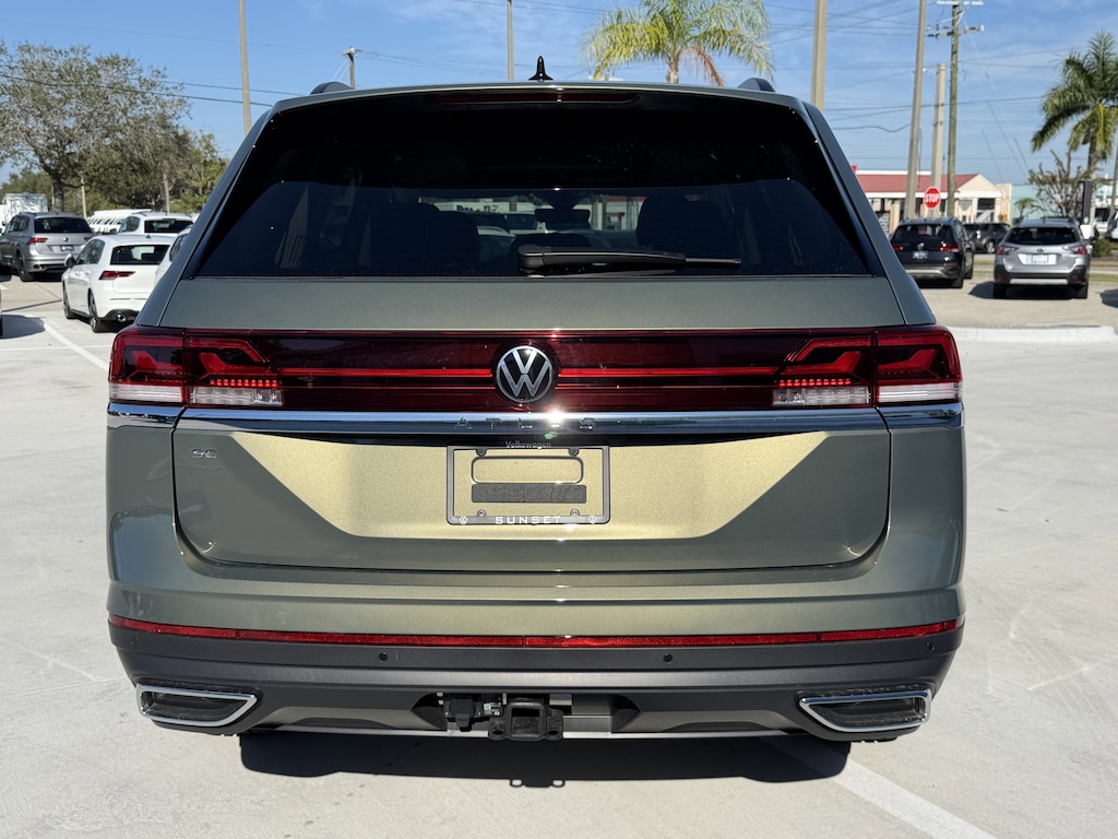 New 2026 Volkswagen Atlas 2.0T SE w/Technology SUV