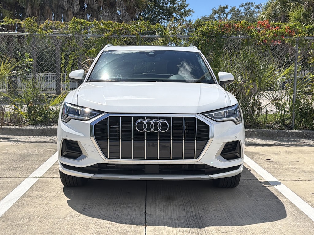 Used 2023 Audi Q3 Premium SUV