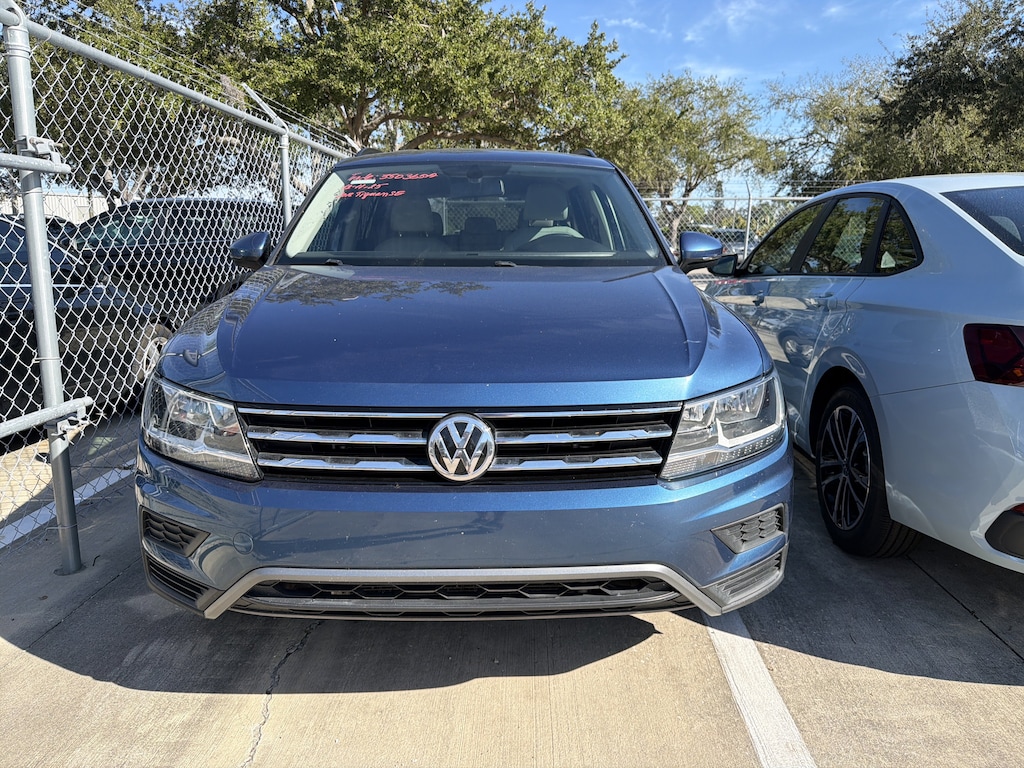 Used 2018 Volkswagen Tiguan SE SUV