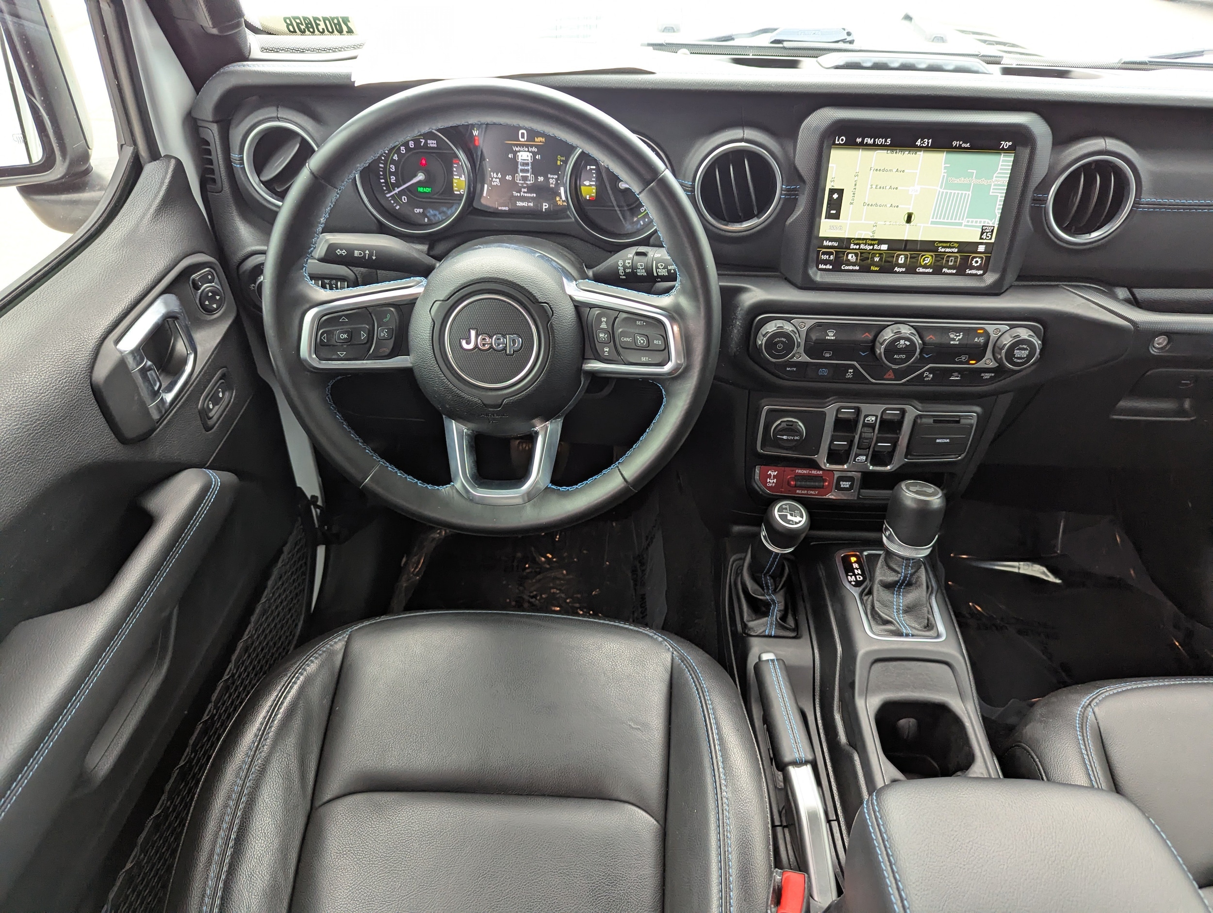 Photo 16