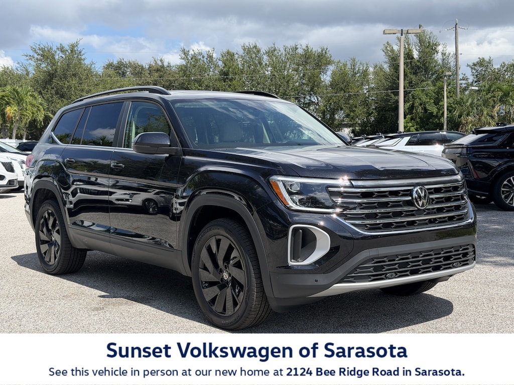 New 2026 Volkswagen Atlas SE w/Technology SUV