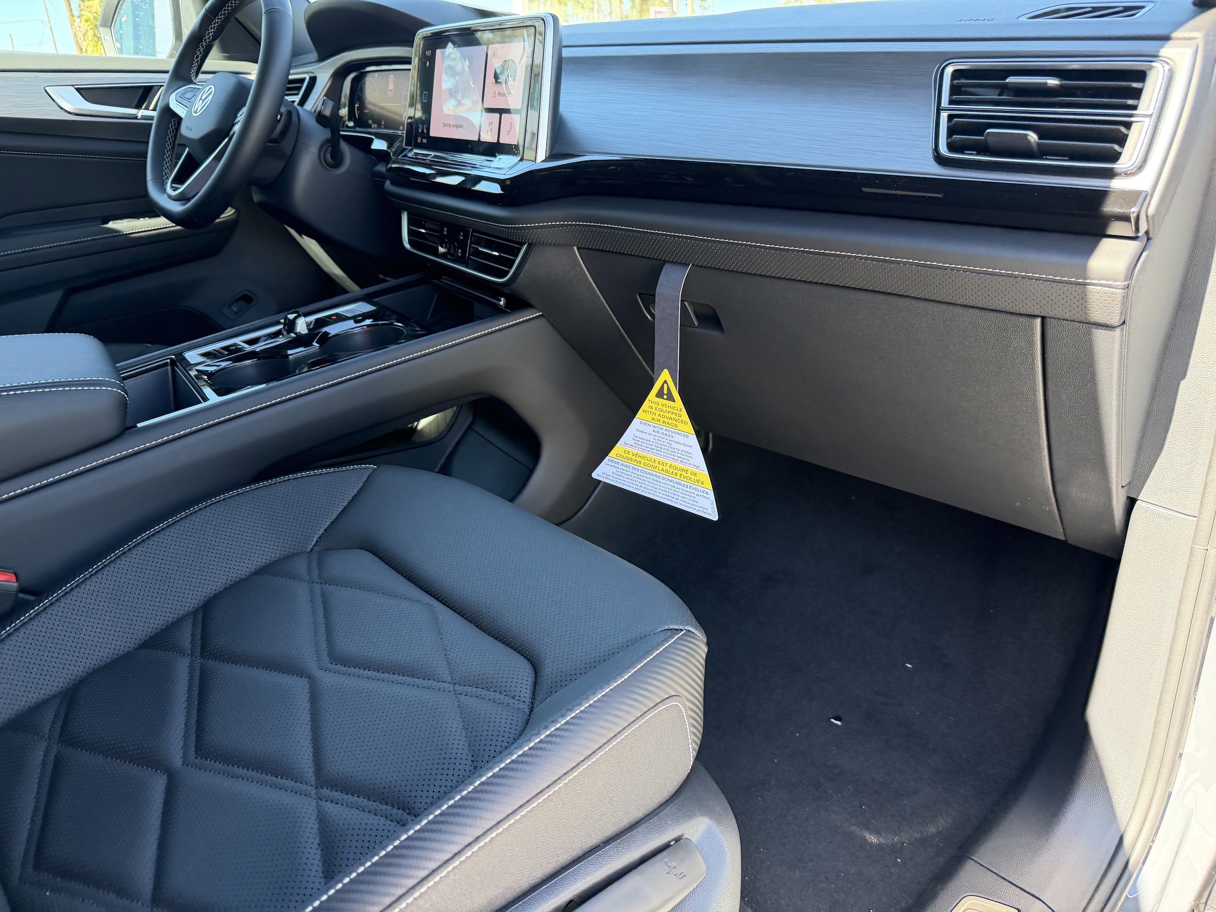 2026 Volkswagen Atlas Cross Sport SE w/Tech - Photo 12