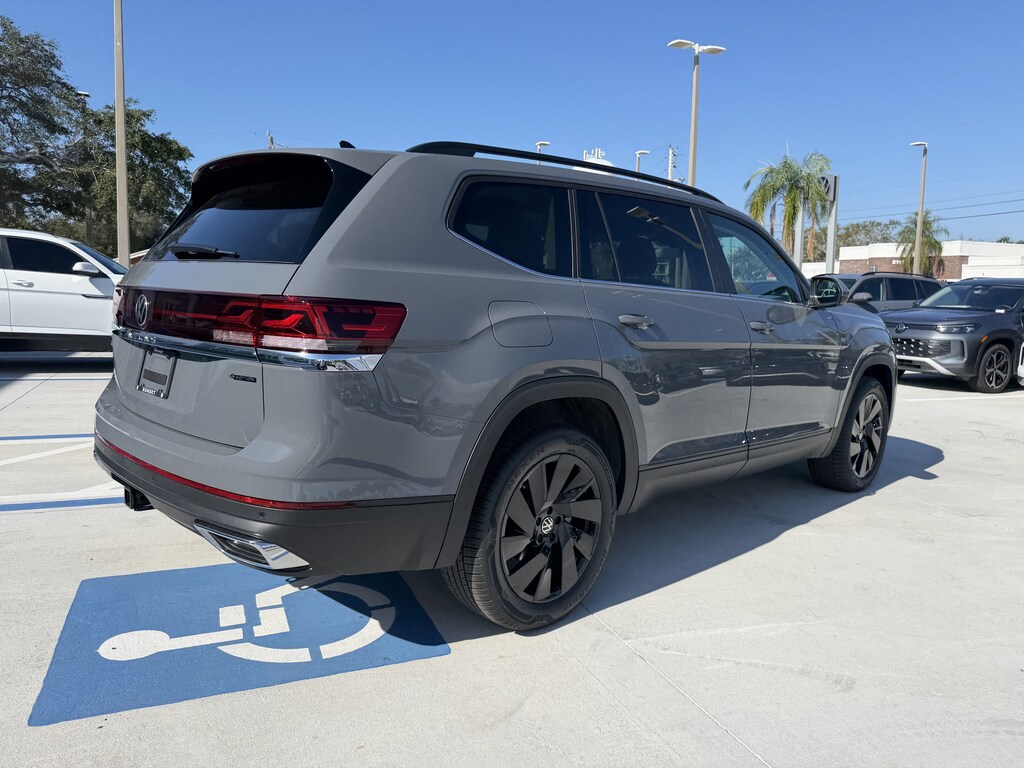 New 2026 Volkswagen Atlas 2.0T SE w/Technology SUV