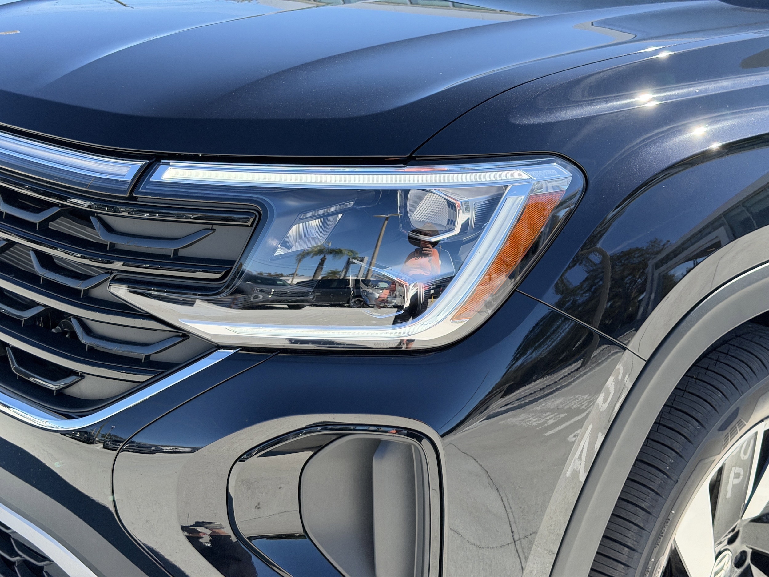 2026 Volkswagen Atlas Cross Sport SE w/Tech - Photo 8