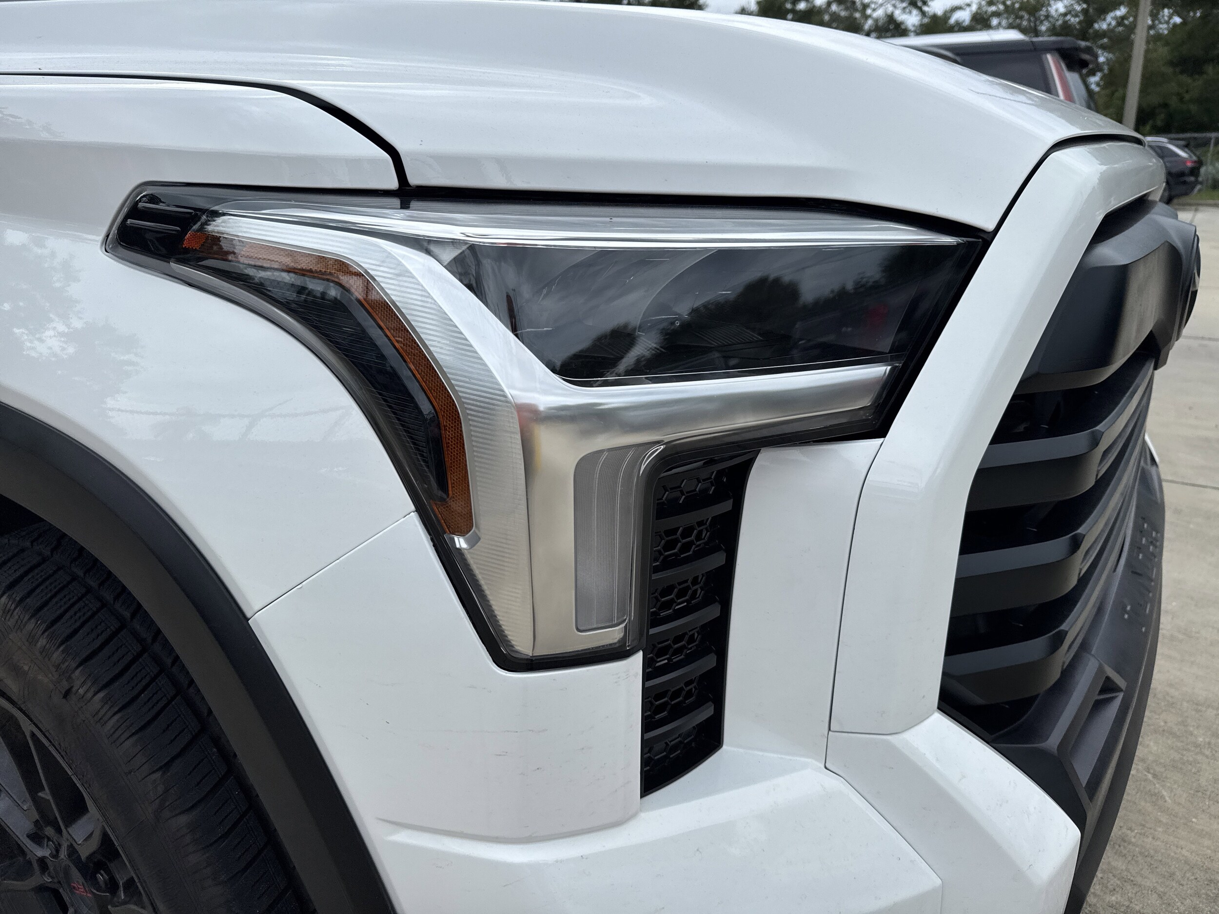 2023 Toyota Tundra SR5 photo 3