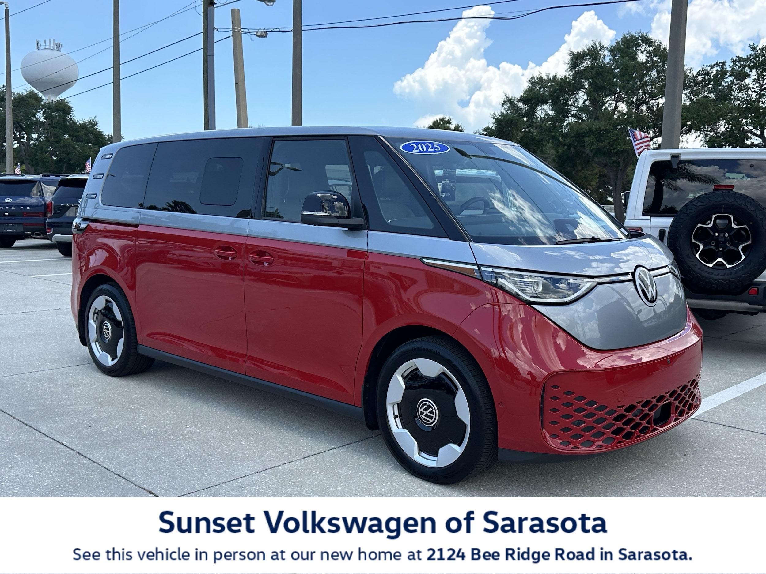 Cherry Red Metro Silver 2025 Volkswagen ID.Buzz Minivan All-Wheel Drive Automatic