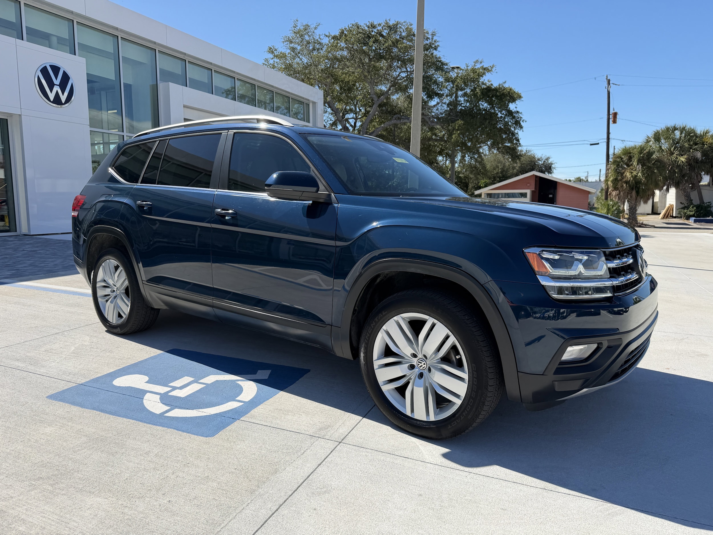 2019 Volkswagen Atlas SE w/Tech