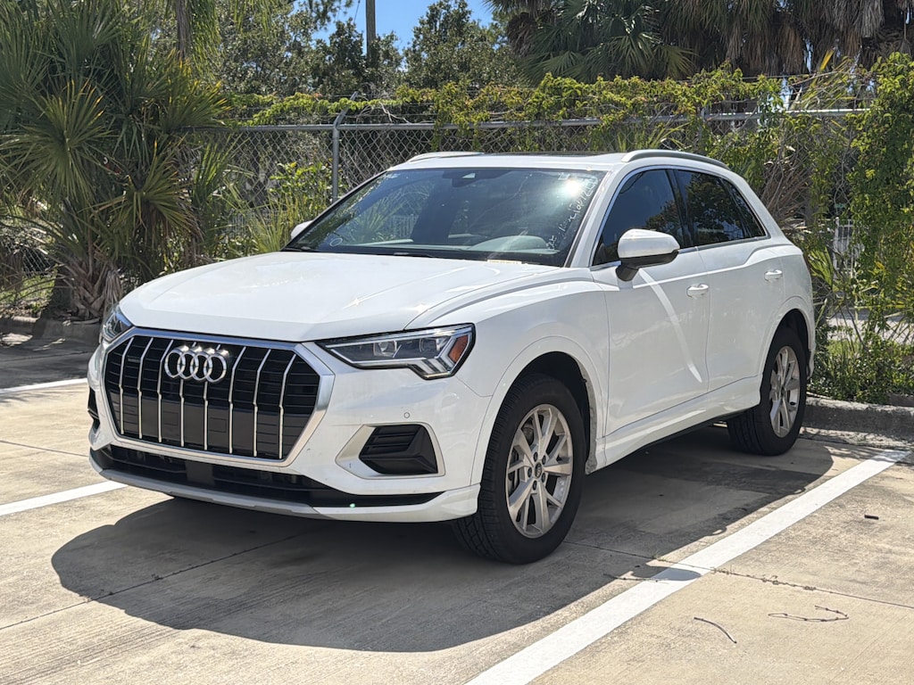 Used 2023 Audi Q3 Premium SUV