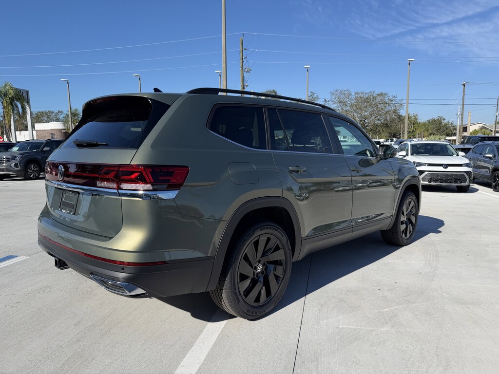 New 2026 Volkswagen Atlas 2.0T SE w/Technology SUV