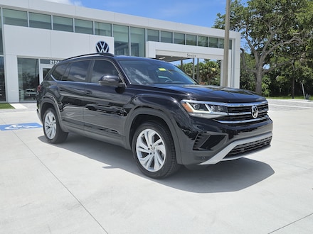 2022 Volkswagen Atlas 3.6L V6 SE w/Technology SUV 1V2WR2CA5NC525382