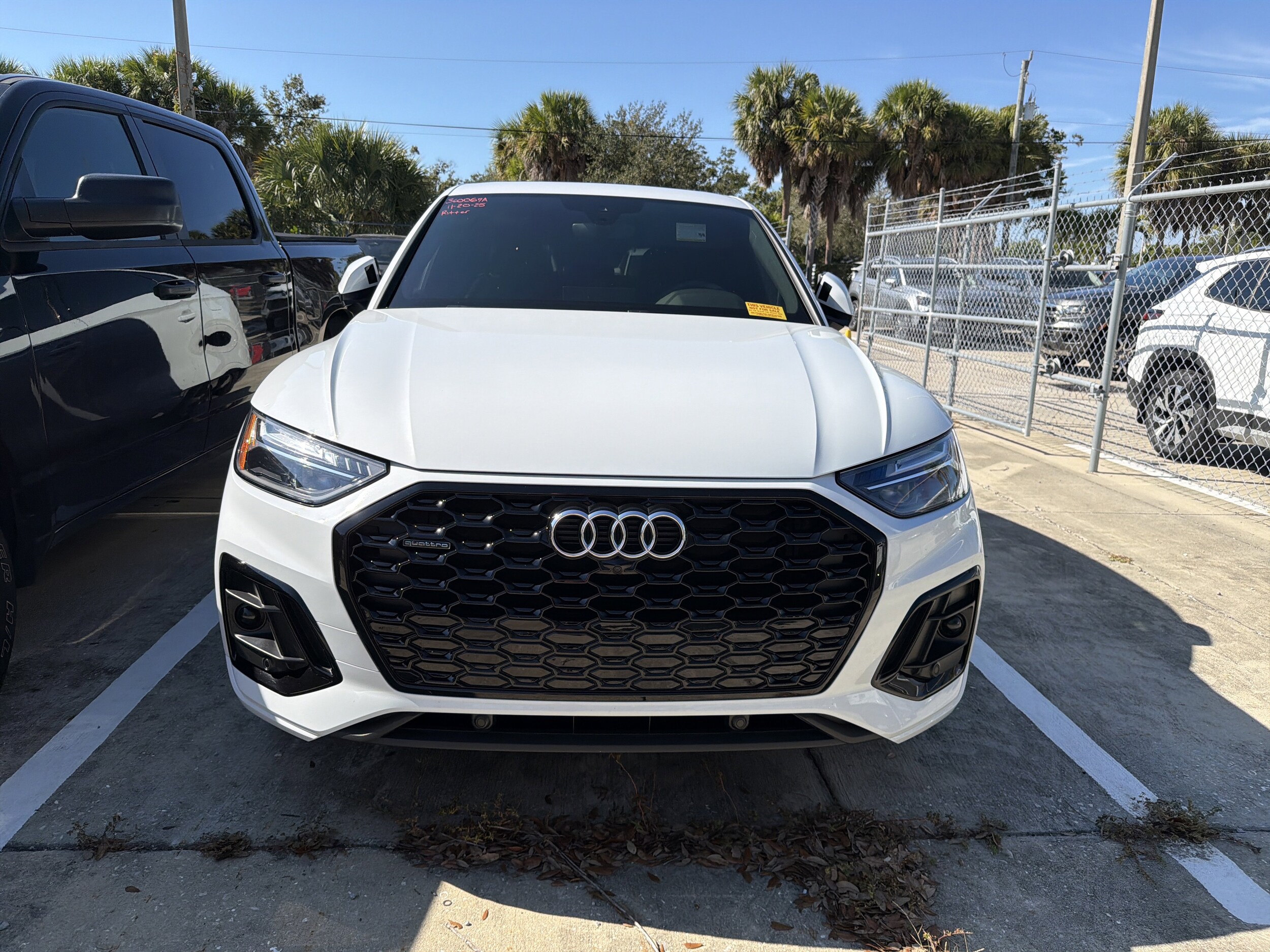 2022 Audi Q5 Sportback S line Premium Plus photo 2