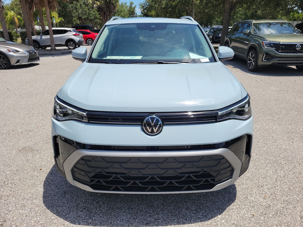 New 2026 Volkswagen Taos 1.5T SE SUV
