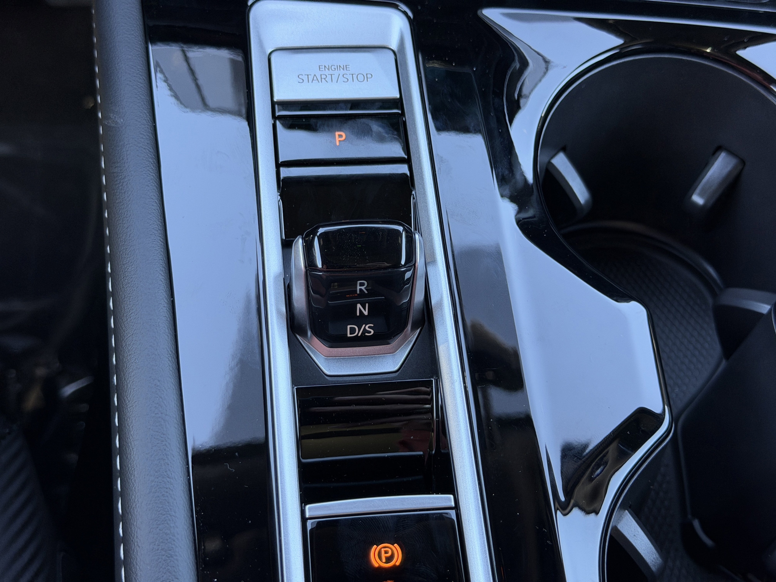 2026 Volkswagen Atlas Cross Sport SE w/Tech - Photo 23