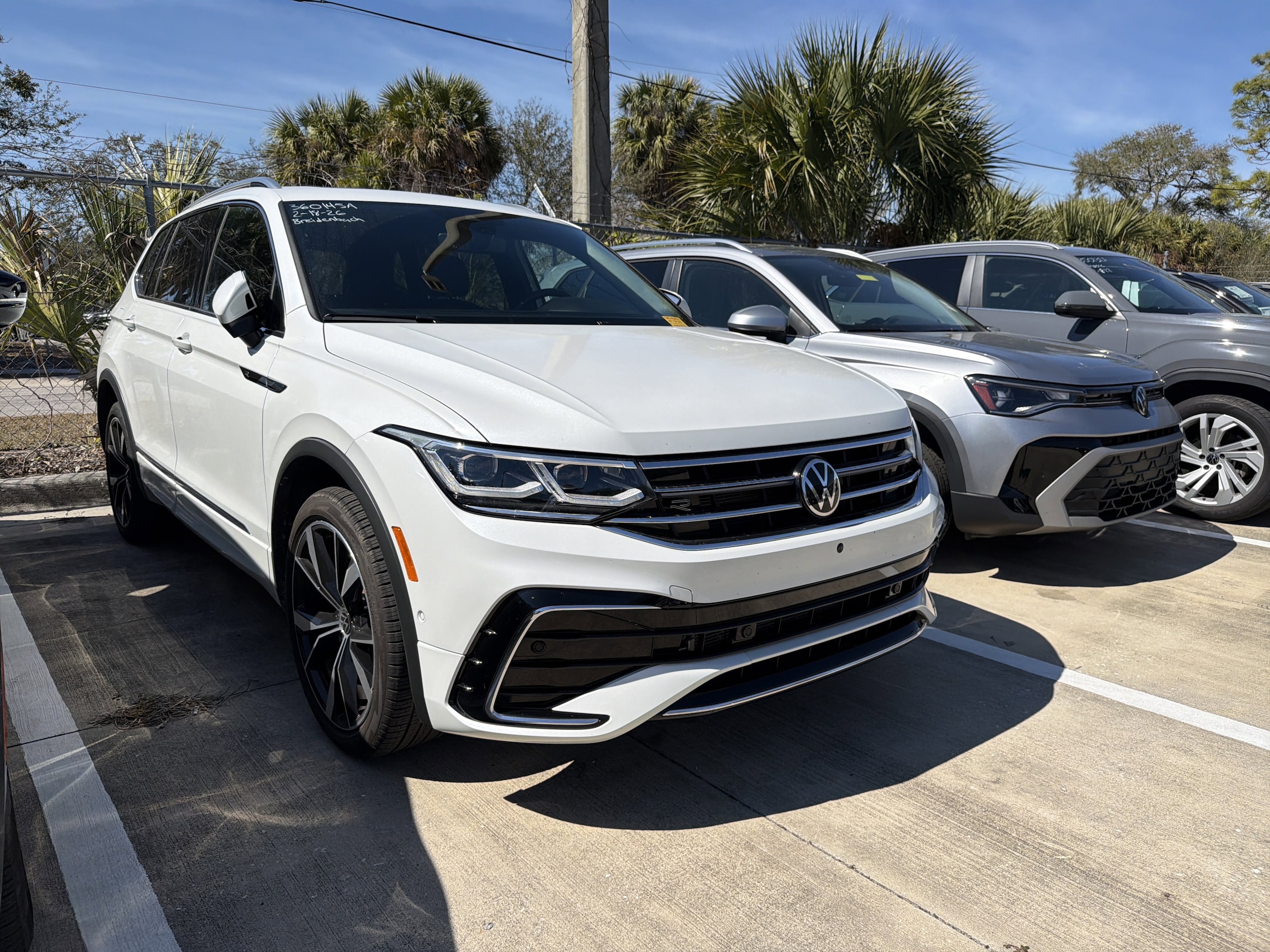 2024 Volkswagen Tiguan SEL R-LINE