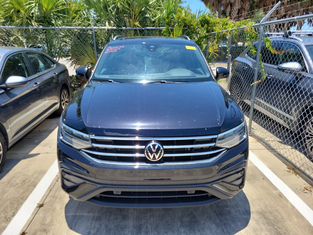 Used 2023 Volkswagen Tiguan SE SUV