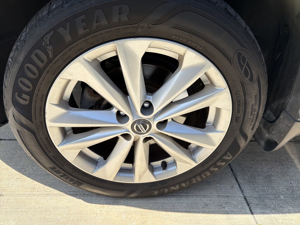 Used 2019 Nissan Rogue Sport SV SUV