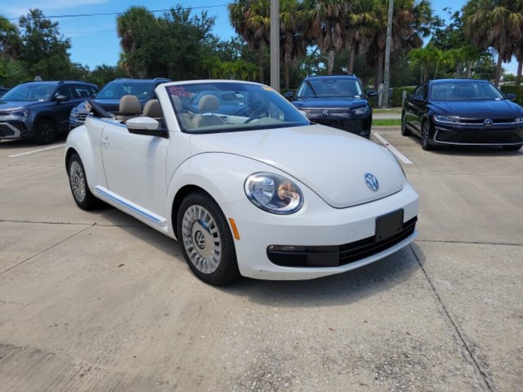 Used 2013 Volkswagen Beetle 2.5L Convertible
