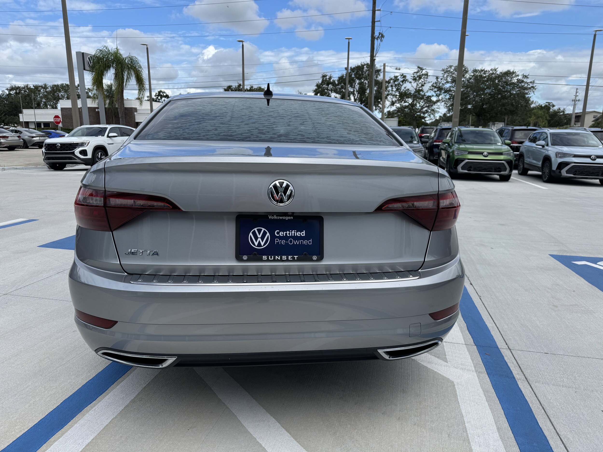 2020 Volkswagen Jetta R-Line photo 4