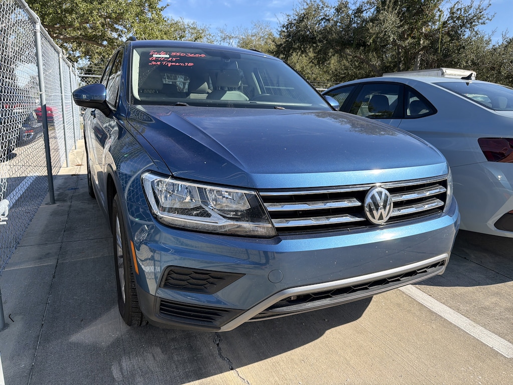 Used 2018 Volkswagen Tiguan SE SUV