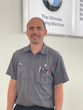 Staff member David Fantom from 50d729202933