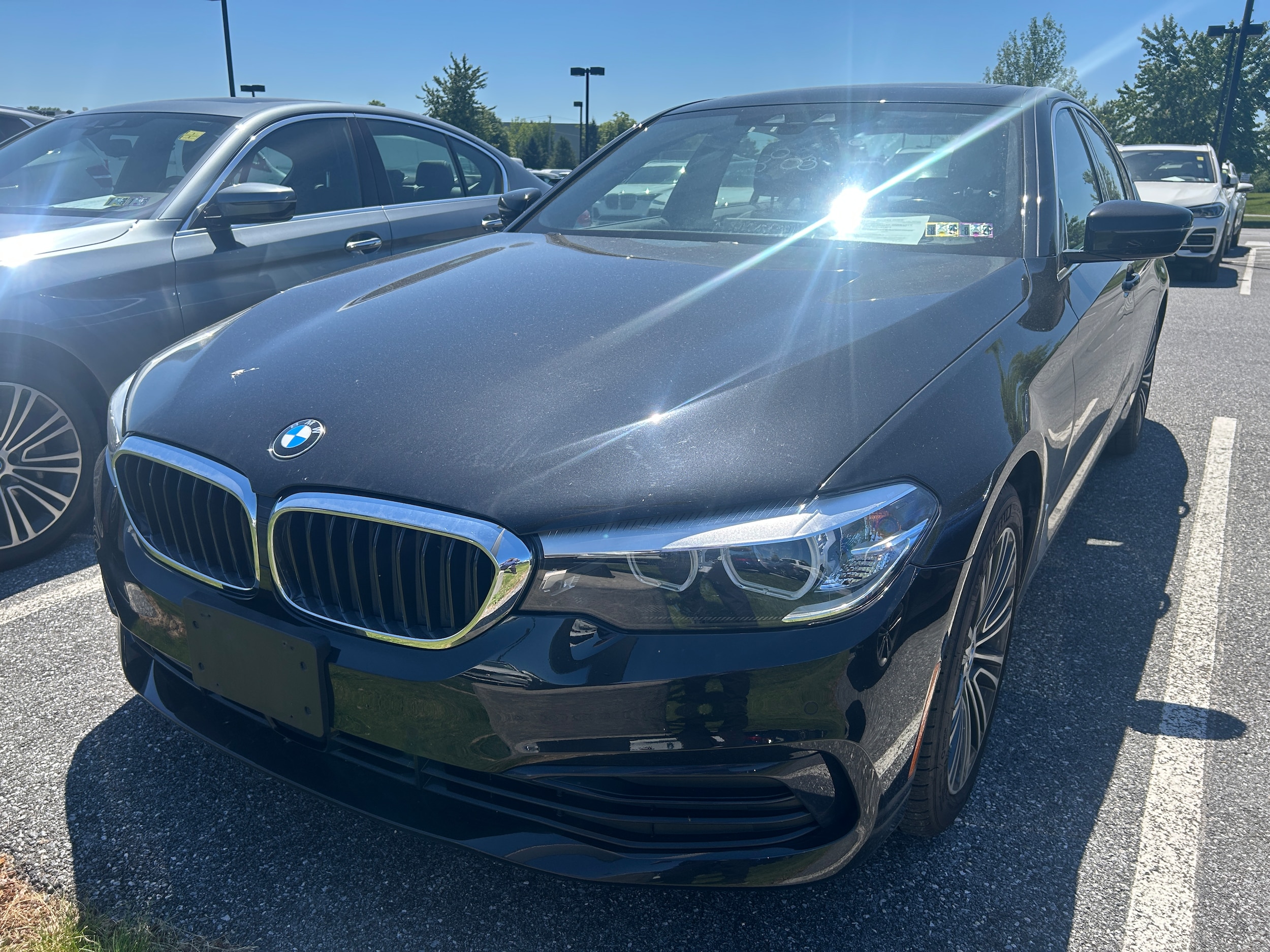 2019 BMW 5 Series 540i xDrive Sedan's photo