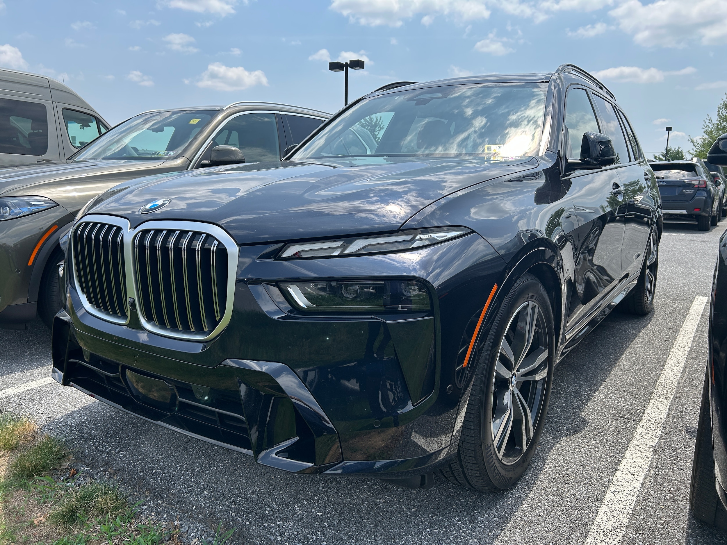 2024 BMW X7 xDrive40i's photo